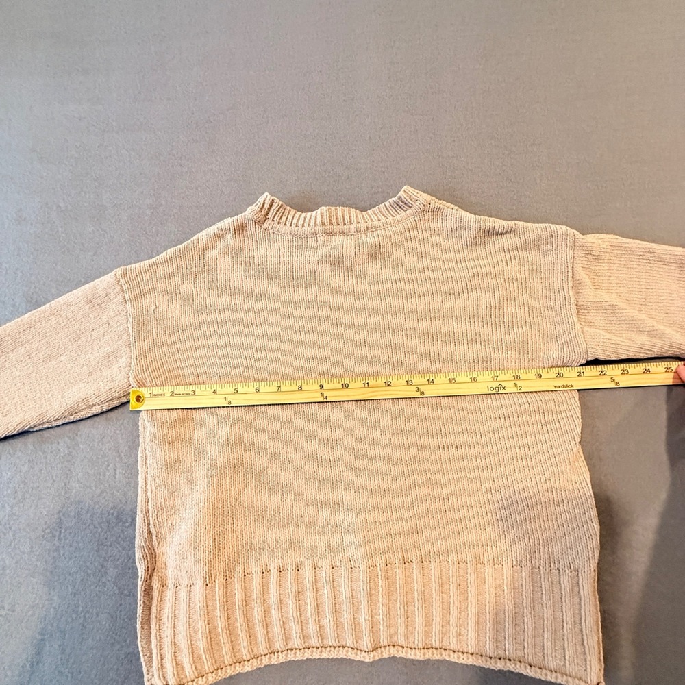 Generation K Women Beige Knit Crew Neck Long Sleeve Pullover Sweater Size M - Picture 10 of 14